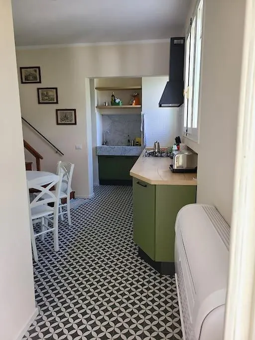 Villa La Gabbianella A Moltrasio, Como  莫尔特拉西奥